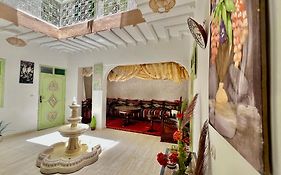 Riad Dar Lokman